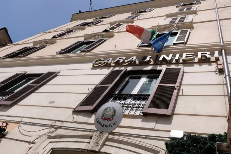 Differenza tra polizia e carabinieri: guida chiara e completa